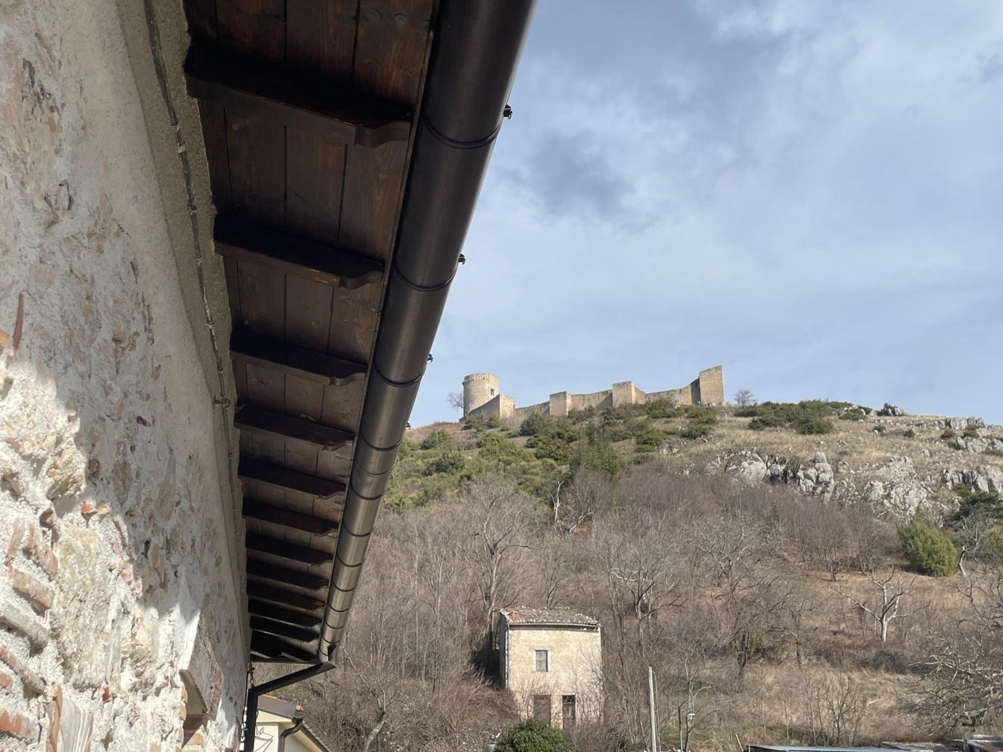 Hotel Sognando Bominaco - Dimora San Pellegrino Esterno foto